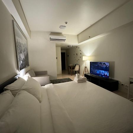 81 Newport Blvd Cluster 4 Unit B 3Rd Flr By Rechelle Nunag Pasay Esterno foto