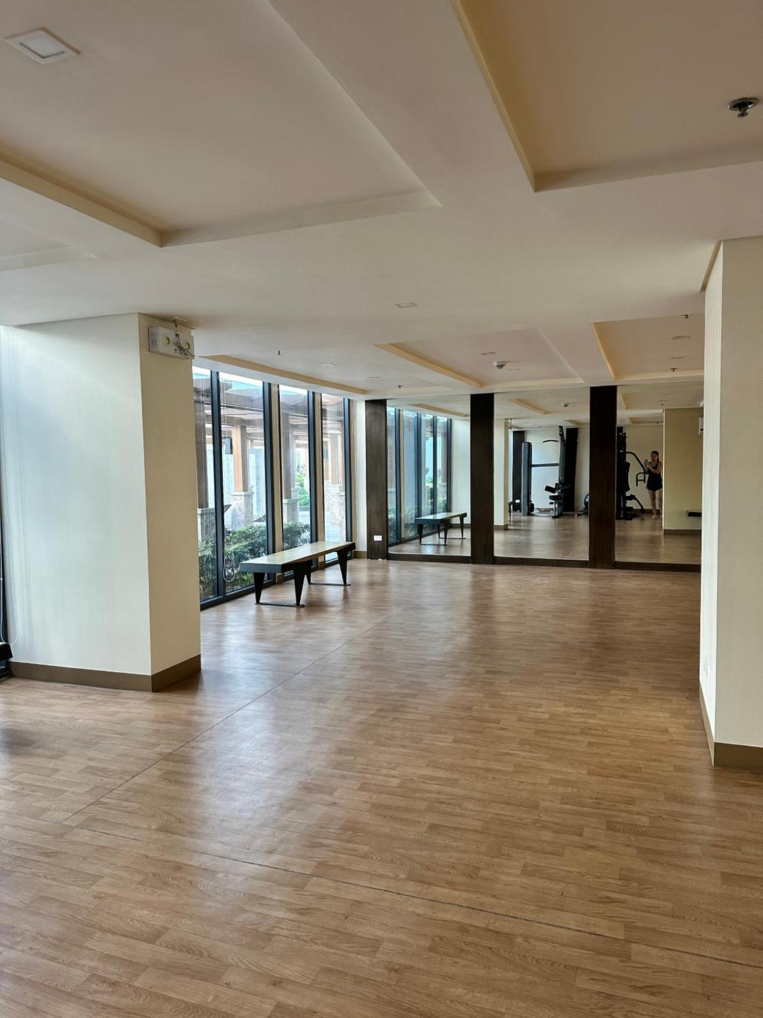 81 Newport Blvd Cluster 4 Unit B 3Rd Flr By Rechelle Nunag Pasay Esterno foto
