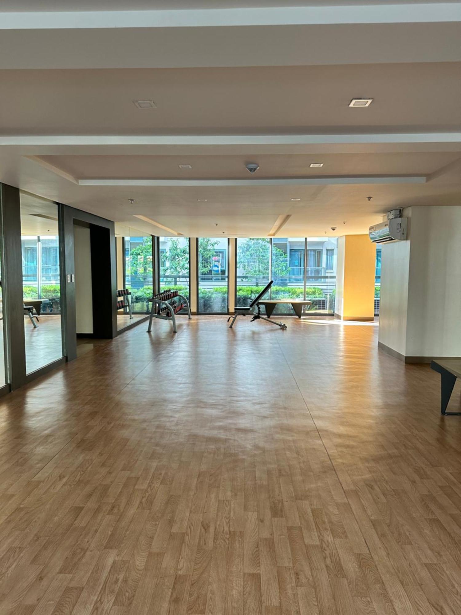 81 Newport Blvd Cluster 4 Unit B 3Rd Flr By Rechelle Nunag Pasay Esterno foto